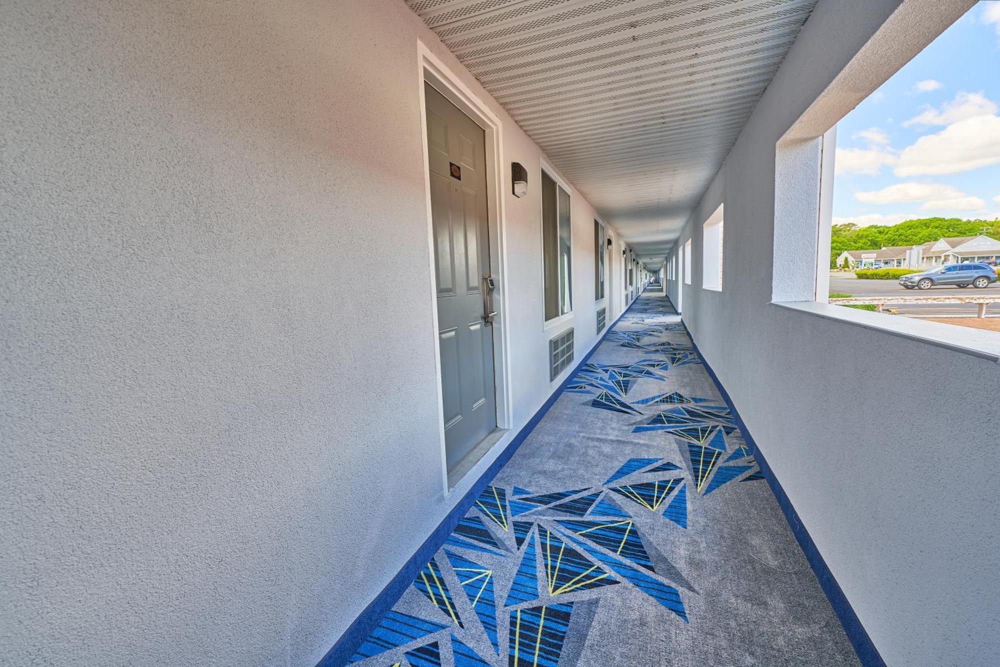All Seasons Inn & Suites Bourne Exterior photo